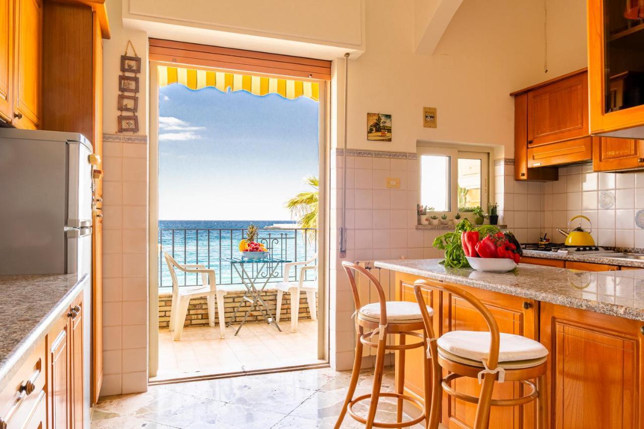 Apartament La Casa Di Elvira Giardini-Naxos Zewnętrze zdjęcie