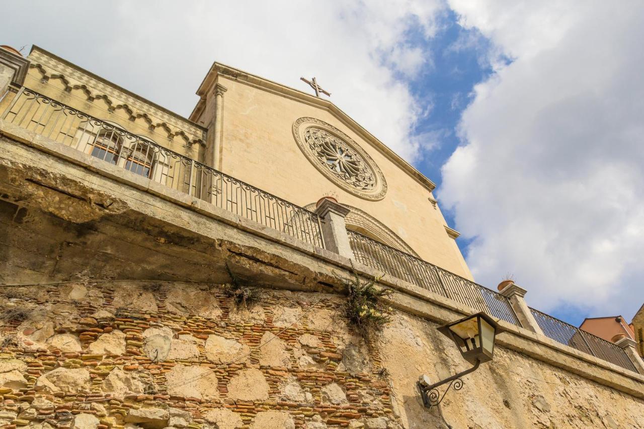 Apartament La Casa Di Elvira Giardini-Naxos Zewnętrze zdjęcie